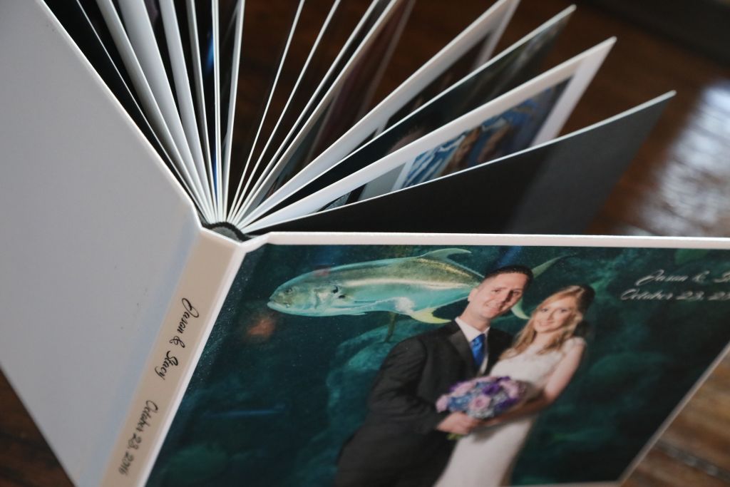 Luxury Wedding Photo Album With Glass Cover Leather Lay Flat Photo Book  Bespoke Flash Mount Album 